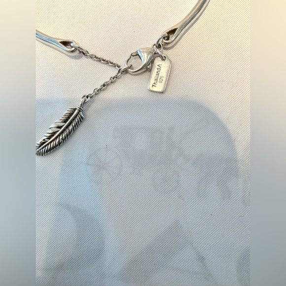 Coach 925 Sterling Silver feather bangle bracelet- NWOT/Comes with Box - Picture 3 of 4